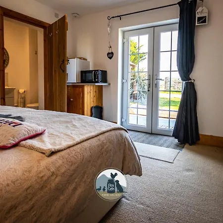 Conwy Pen Cefn Farm Holiday Abergele Exterior photo